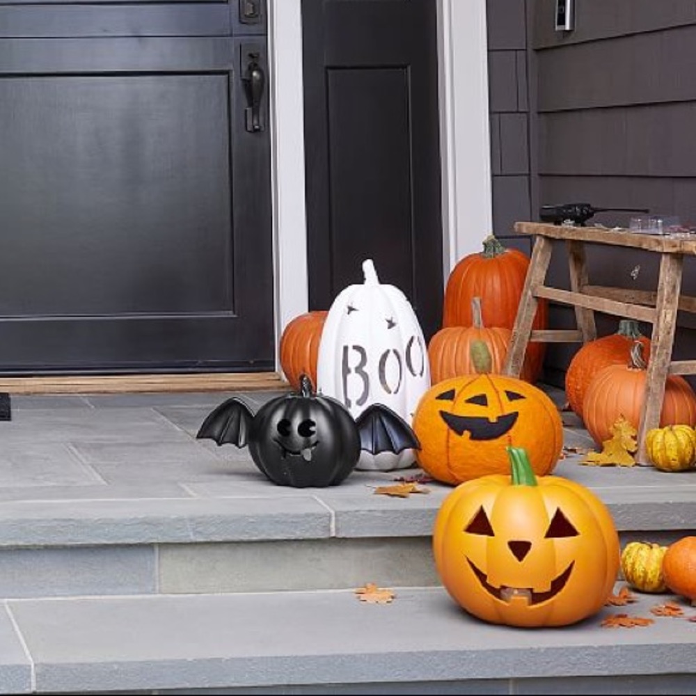 Pottery Barn kids Exclusive Handmade Orange Jack-O'-Lantern Wool Felt Pumpkin - Picture 3 of 16